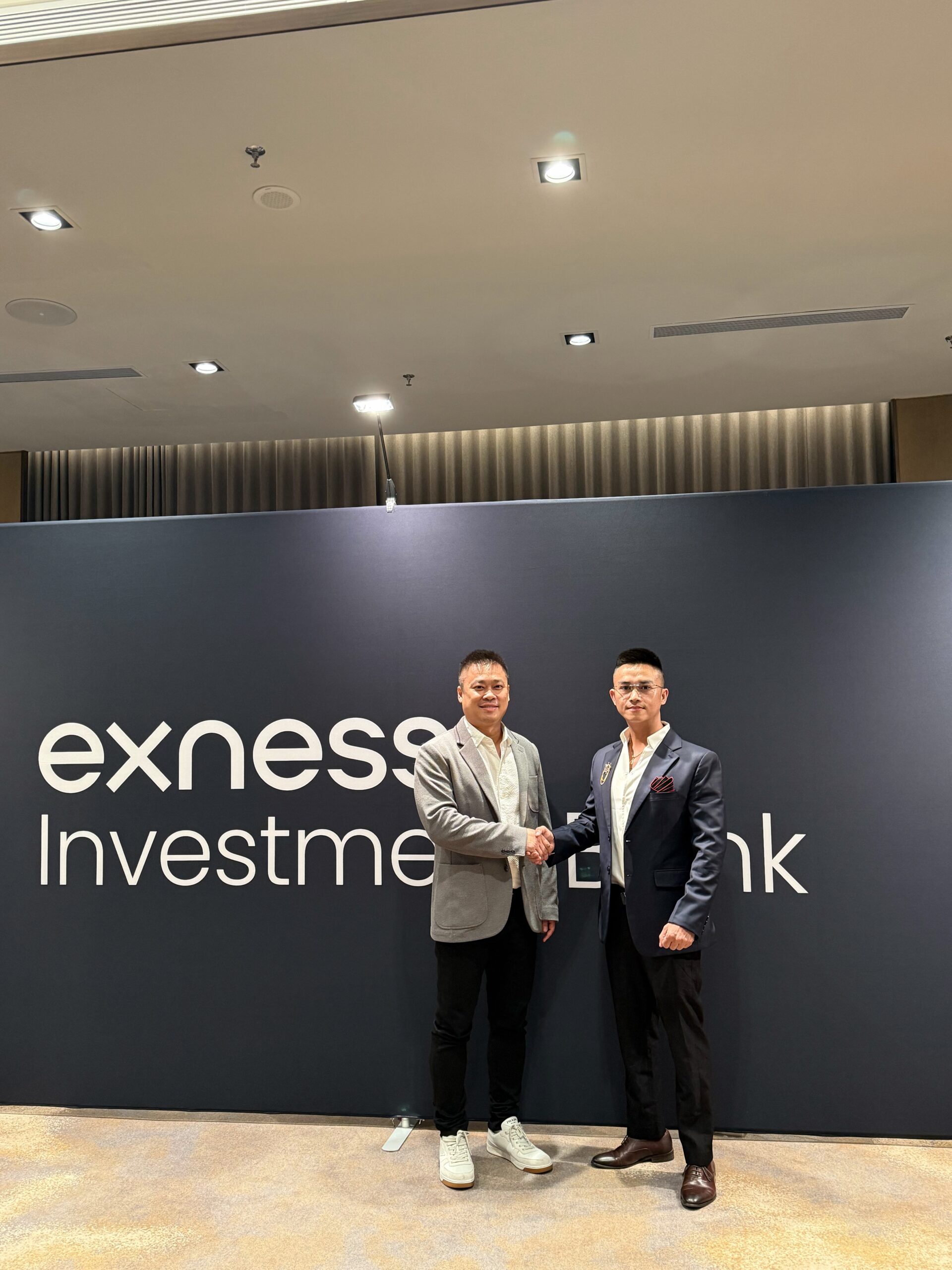 CEO Lê Quốc Việt tại sự kiện Exness